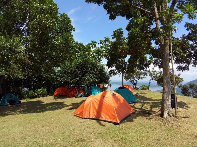 Camping di Gunung Lembu