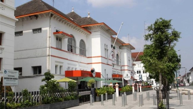 Kantor pos besar