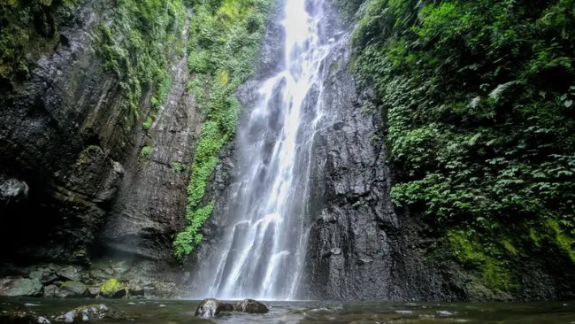 Air terjun putuk truno