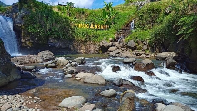Curug jlarang