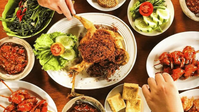 Gubug makan mang engking