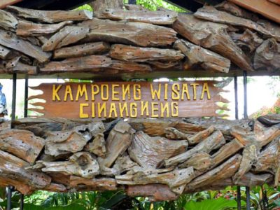 Kampoeng wisata cinangneng ternyata simpan pesona yang bikin susah move on