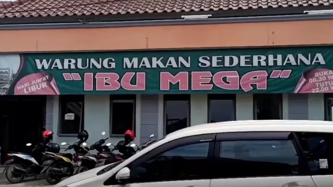 Warung makan sederhana ibu mega