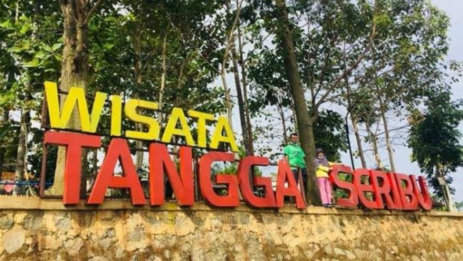 Wisata tangga seribu manglayang