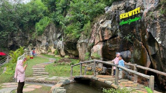 Curug sirwiti