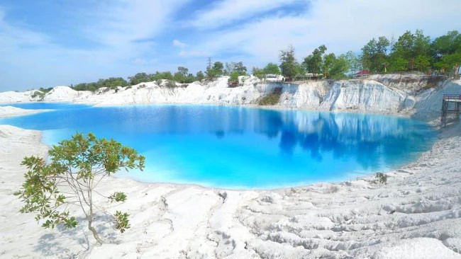 Danau kaolin