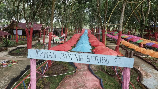 Fasilitas agro wisata pelangi