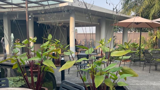 Fasilitas atmospace cafe