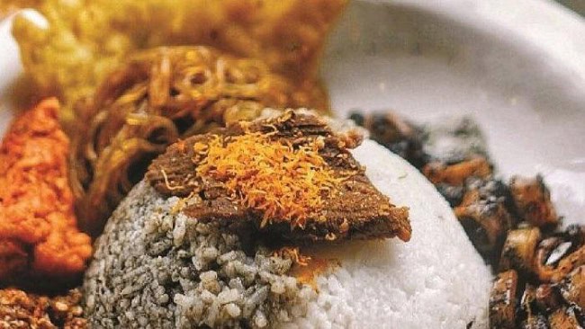 Nasi cumi pasar atom
