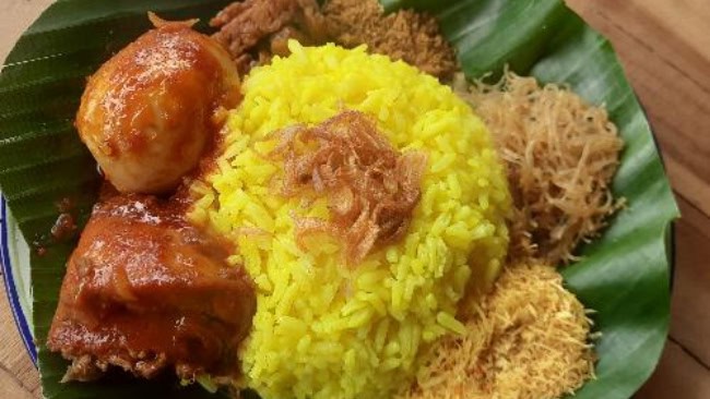 Nasi kuning samarinda