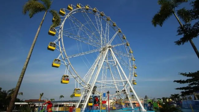 Sindu kusuma edupark