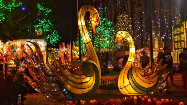 Wahana seru dan instagramable di malang night paradise