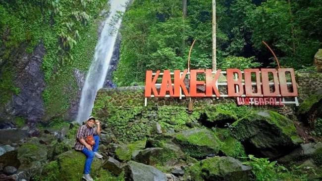 Air terjun kakek bodo
