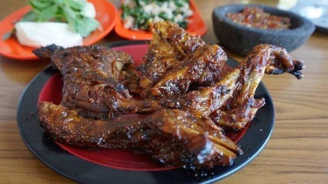 Ayam panggang mbok tiyem