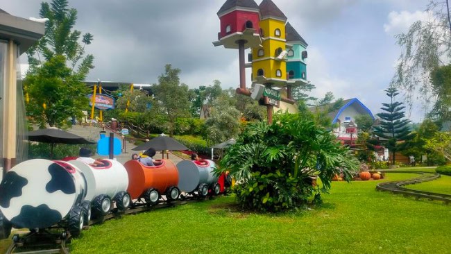 Cimory dairyland dan resto prigen