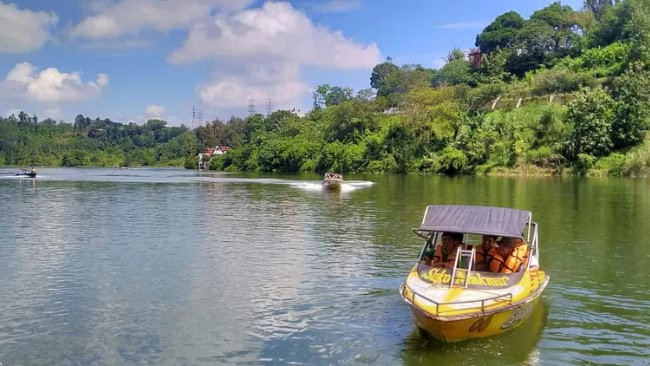 Fasilitas di desa wisata kandri