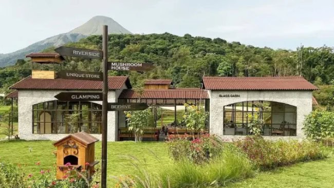 Fasilitas yang tersedia di ructic market sentul