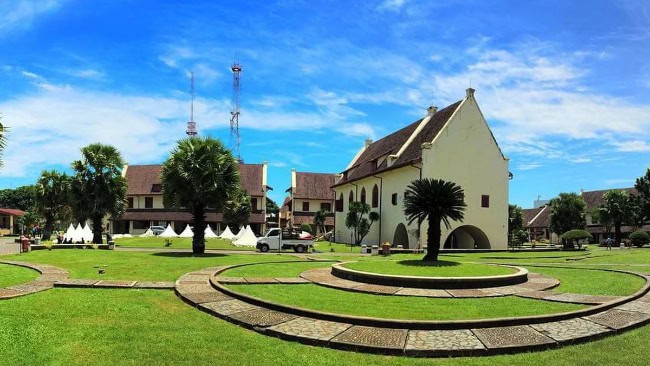 Benteng Rotterdam