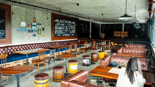 Brick & Barrel Bistro