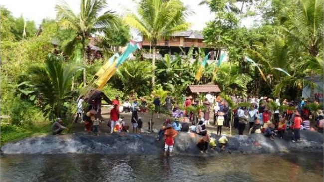 Fasilitas di Desa Wisata Kembang Arum