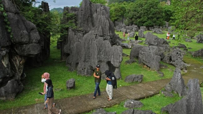 Taman Prasejarah Leang Leang, Maros