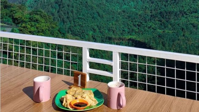 Waroeng Hanif Cemoro Kandang