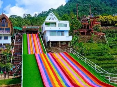 Wow! Harga Tiket Villa Khayangan Bogor Ternyata Murah Banget untuk View Seindah Ini