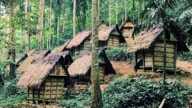 Aturan Berkunjung ke Suku Baduy