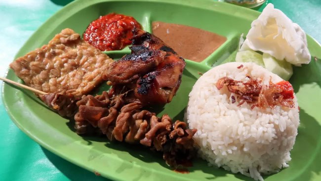 Nasi Uduk OK Rawamangun