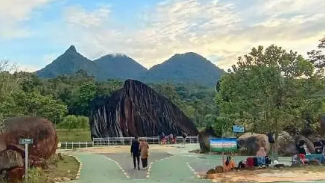 Taman Batu Belimbing