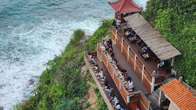Tentang Puncak Segoro Yogyakarta