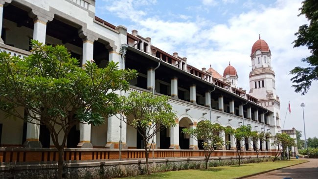 Lokasi Wisata Lawang Sewu