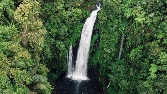Sekilas Tentang Curug Gomblang