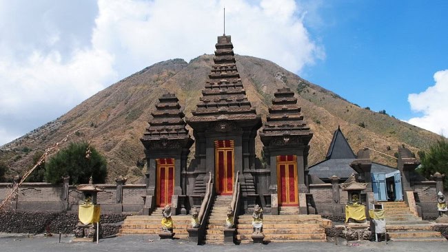Pura Luhur Poten