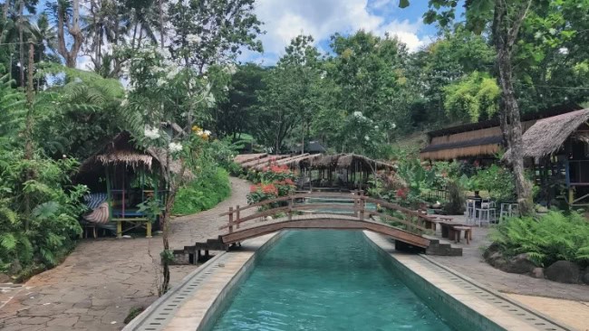 Rumah Alam Adventure Park Manado