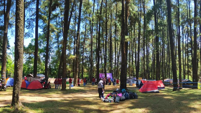Daya Tarik Wisata Alam Cipaniis di Kuningan