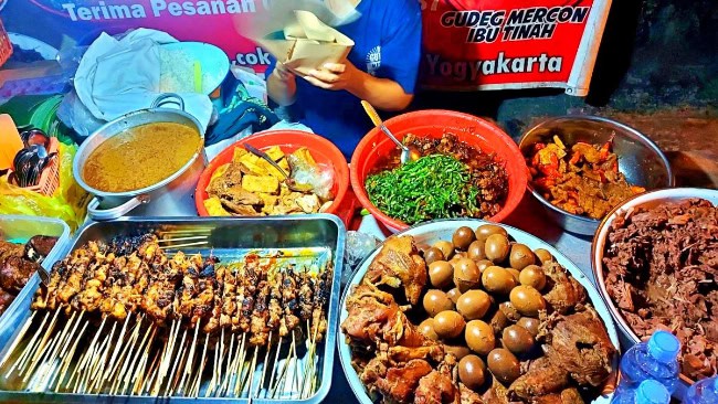 Gudeg Mercon Bu Tinah