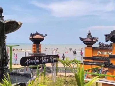Pesona Pesisir Pantai Tirta Ayu Indramayu Jadi Favorit Wisatawan Lokal