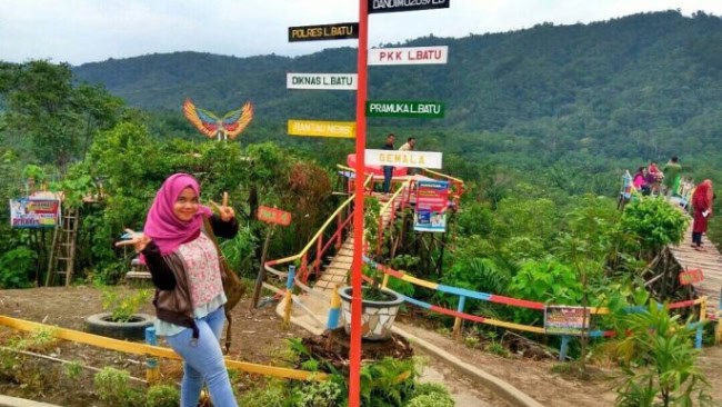 Tugu Juang 45 Lobusona