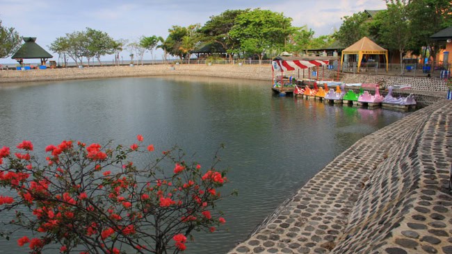 Alamat dan Rute Menuju Pantai Bentar