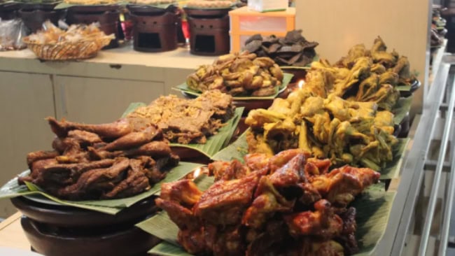 Warung Nasi Ampera Cibabat