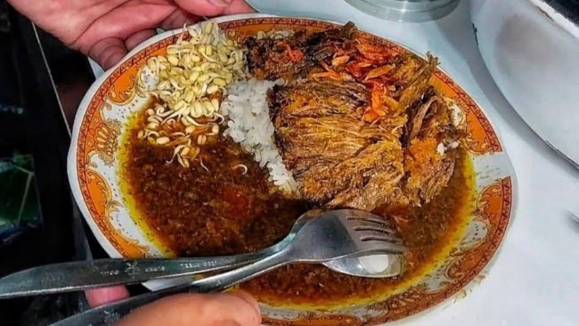 Warung Rawon dan Semur H. Suparan