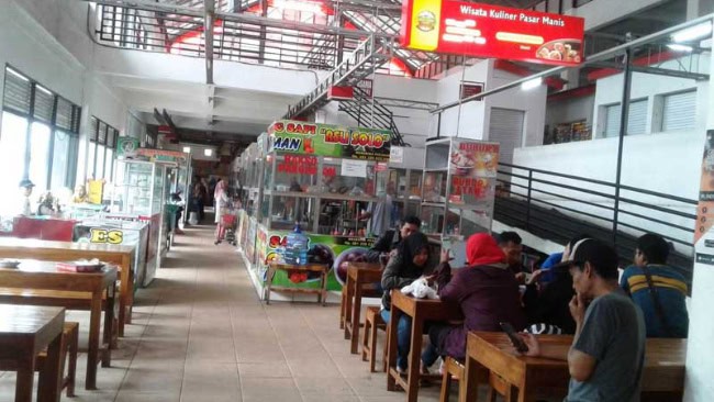 Wisata Kuliner Pasar Manis