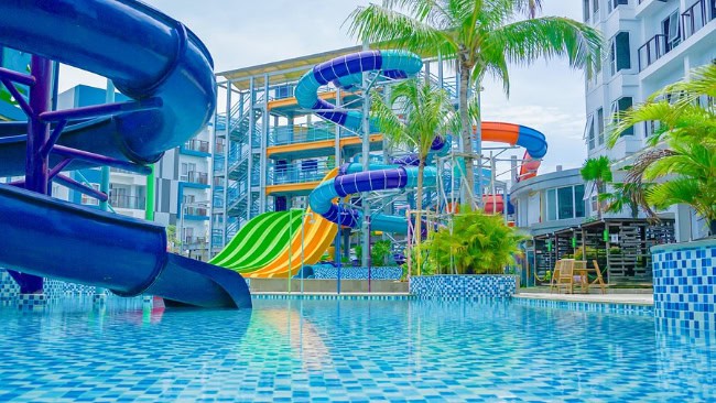Aquaboom Waterpark