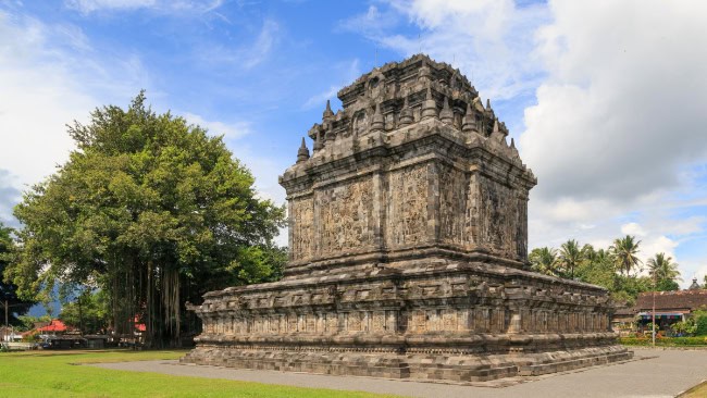 Candi Mendut