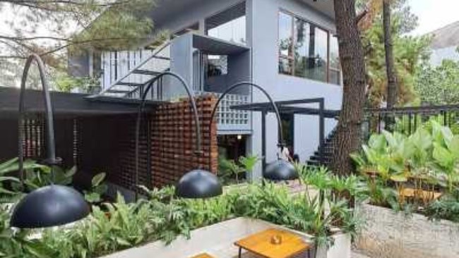 Daya Tarik Luna Coffee & Eatery