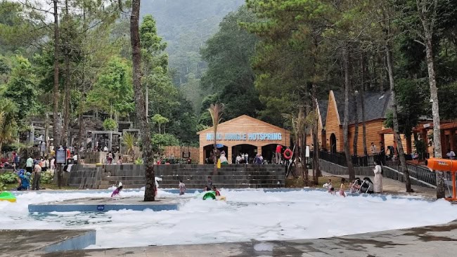 Nimo Jungle Hot Spring