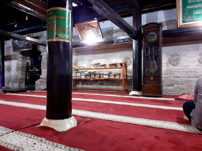 Masjid Agung Sang Cipta Rasa, Wisata Religi Bersejarah di Cirebon ...